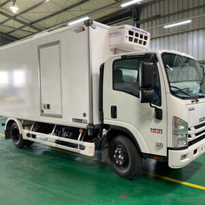 Xe tải ISUZU 3.5 tấn đông lạnh NPR400