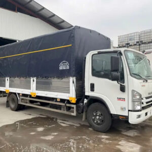 Xe tải Isuzu NPR 350 thùng bạt 3.5 tấn