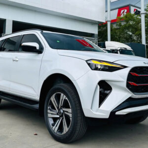 Xe SUV Isuzu MU-X - PRESTIGE 1.9L 4x2 AT